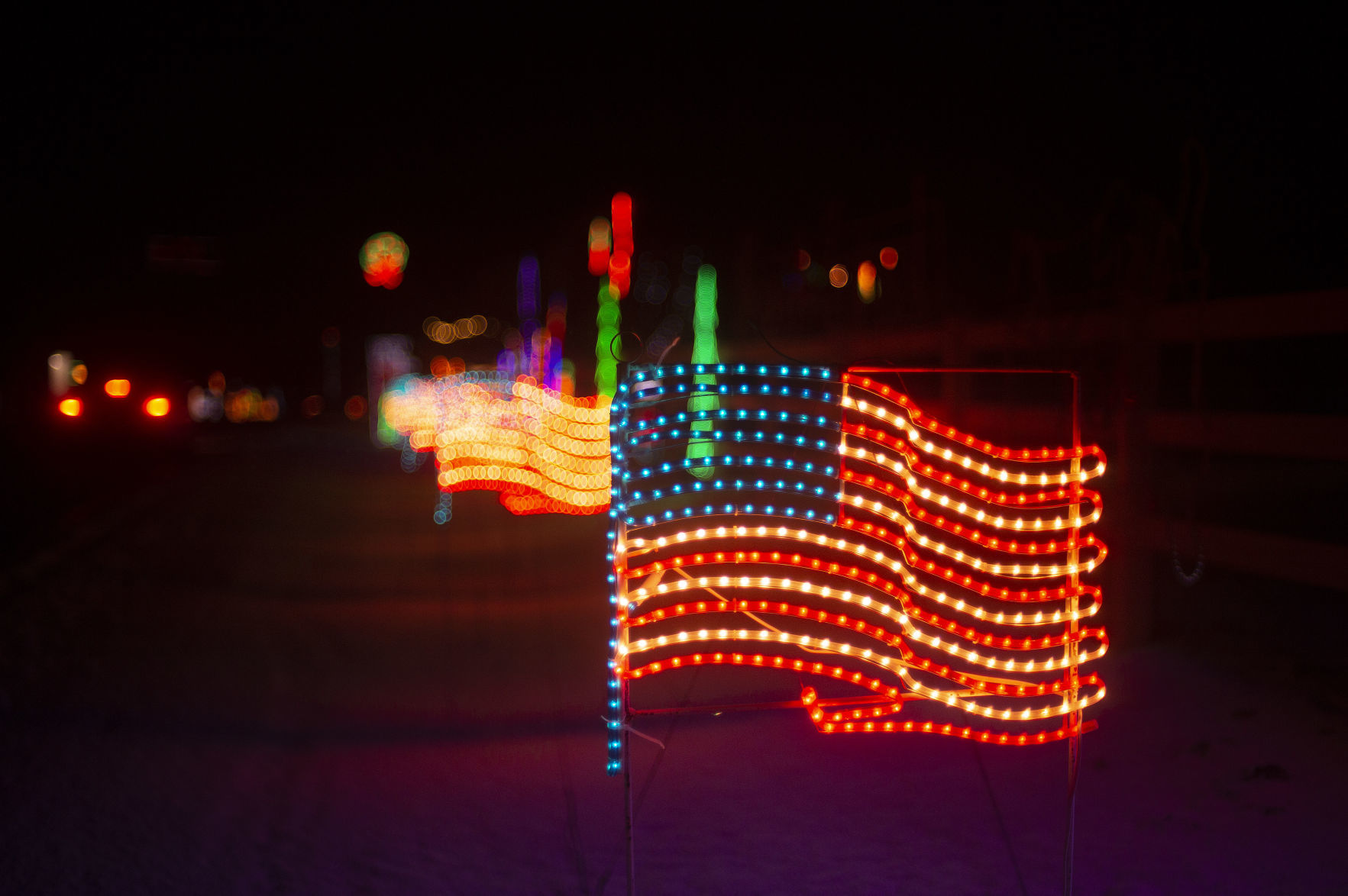 Holiday light displays